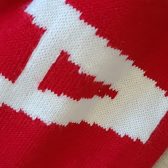 HBC 2014 Sochi Olympics Team Canada Scarf - Picture 3 of 4